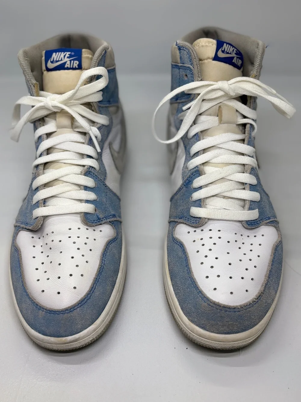 Nike Air Jordan 1 Retro High OG Hyper Royal 555088-402 Men’s Size 10.5